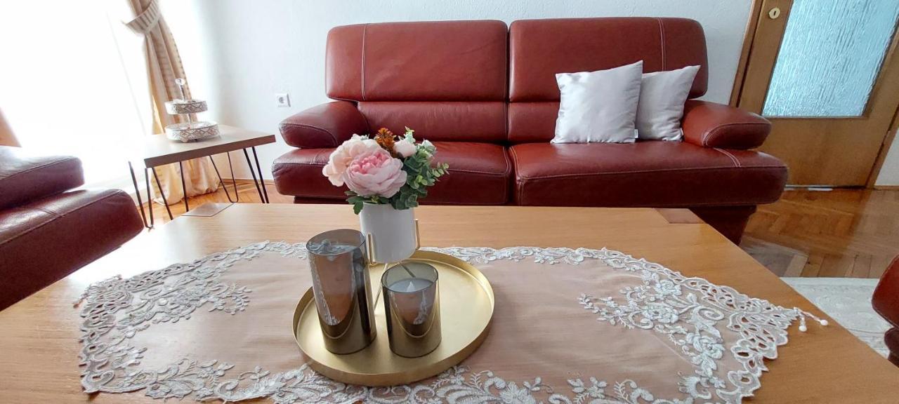 Mb Deluxe Apartment 비소코 외부 사진