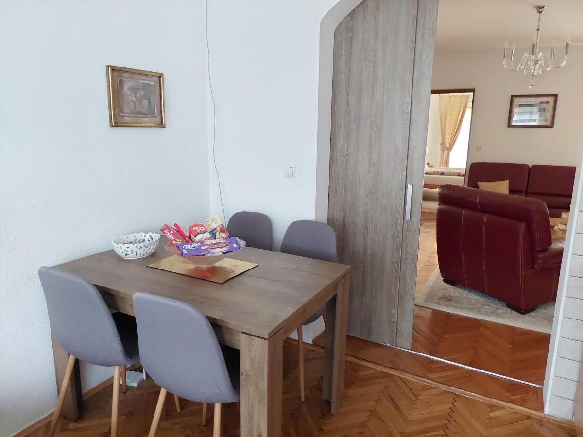 Mb Deluxe Apartment 비소코 외부 사진
