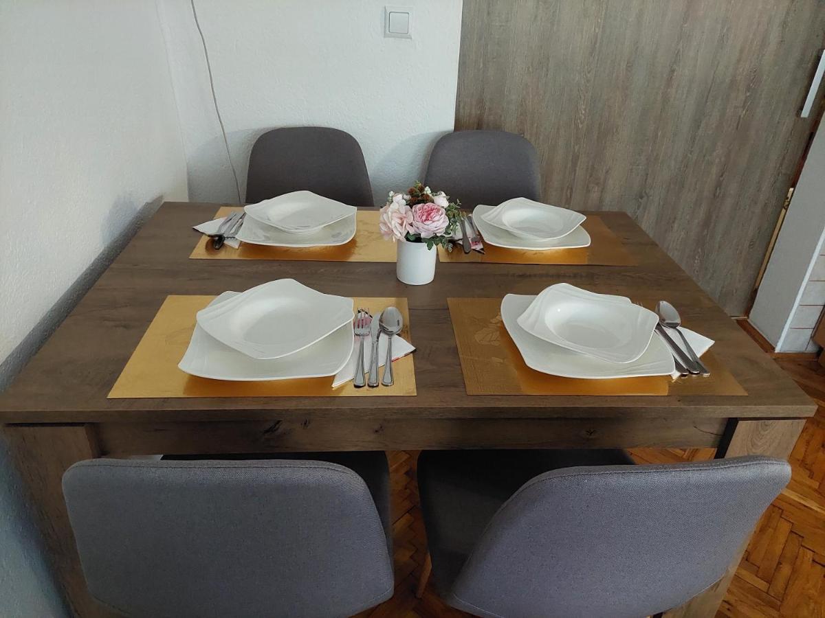 Mb Deluxe Apartment 비소코 외부 사진